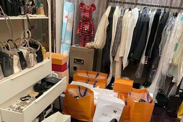 蚌埠固镇县回收一线品牌衣服